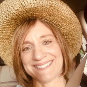 Meet your Posher, Joann